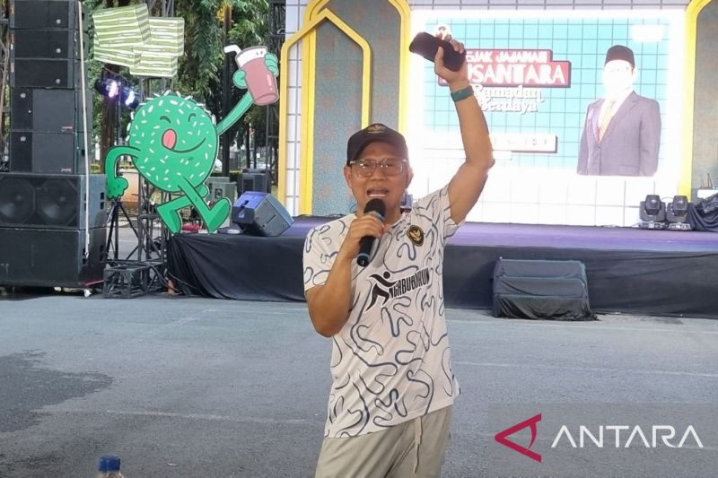 Menko Muhaimin Kembangkan Model Pasar 1.001 Malam untuk UMKM